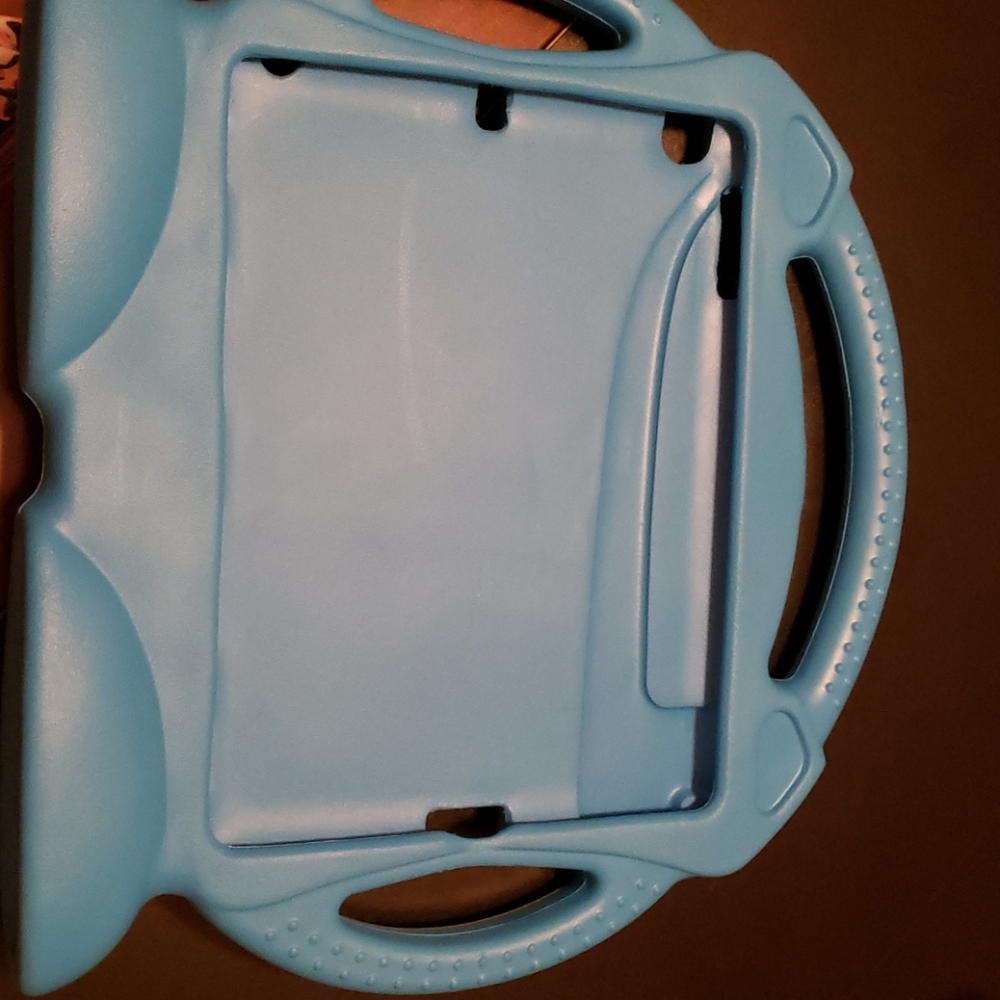 New I pad cover, never used